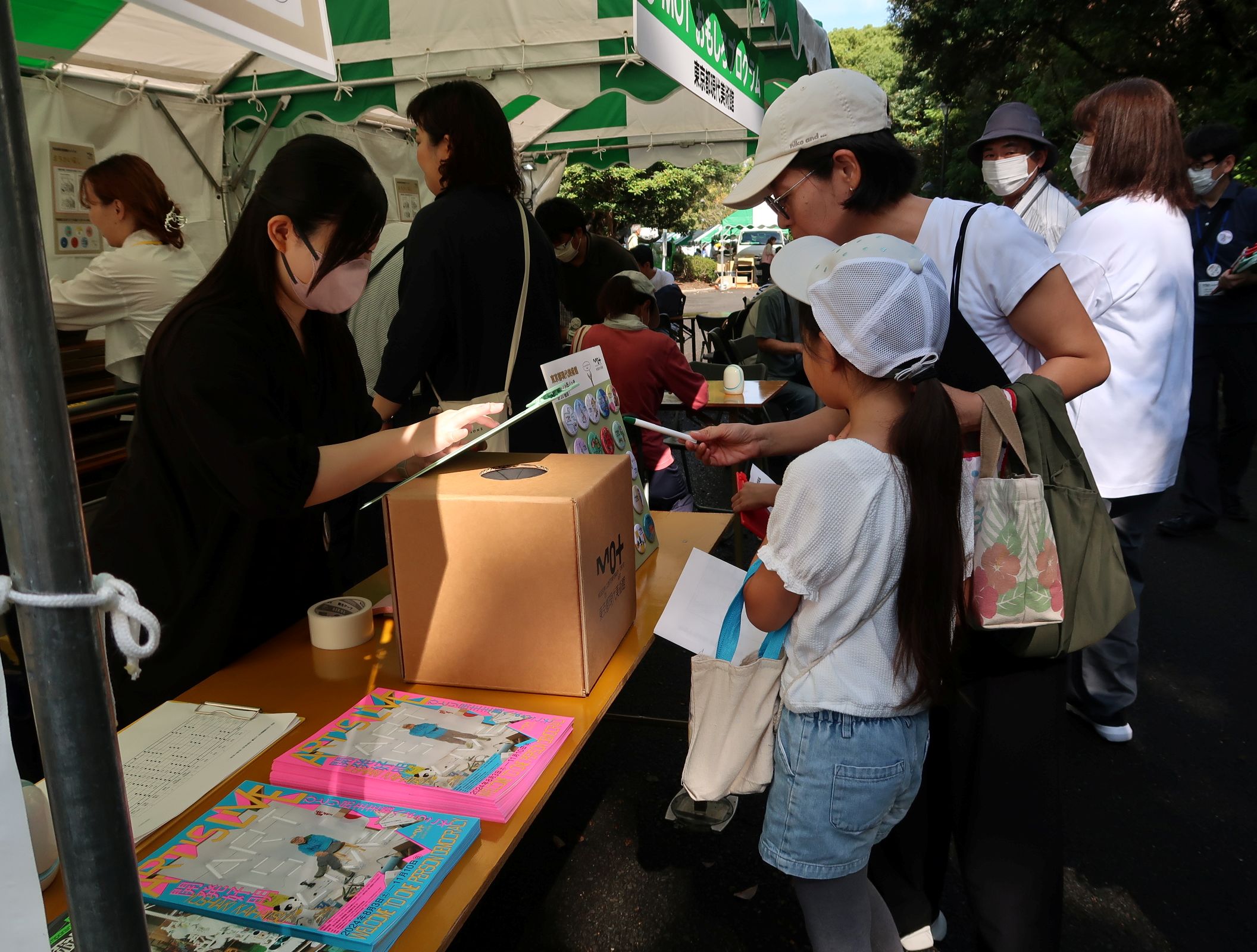 参加した方にはオリジナル缶バッヂをプレゼント
